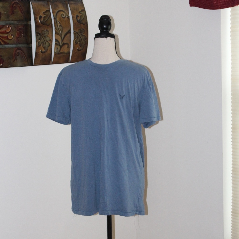 American Eagle, slate blue short sleeve tee shirt